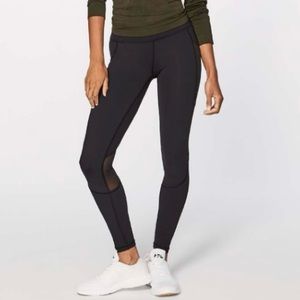 Lululemon Miles Ahead leggings 28’’. 🖤